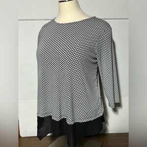 Adrianna Papell 2X black & white top